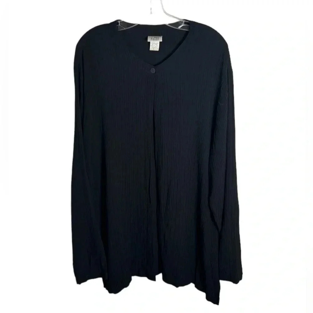Eileen Fisher Black One Button Long Sleeve Blouse Size Large Preppy Quiet Luxury